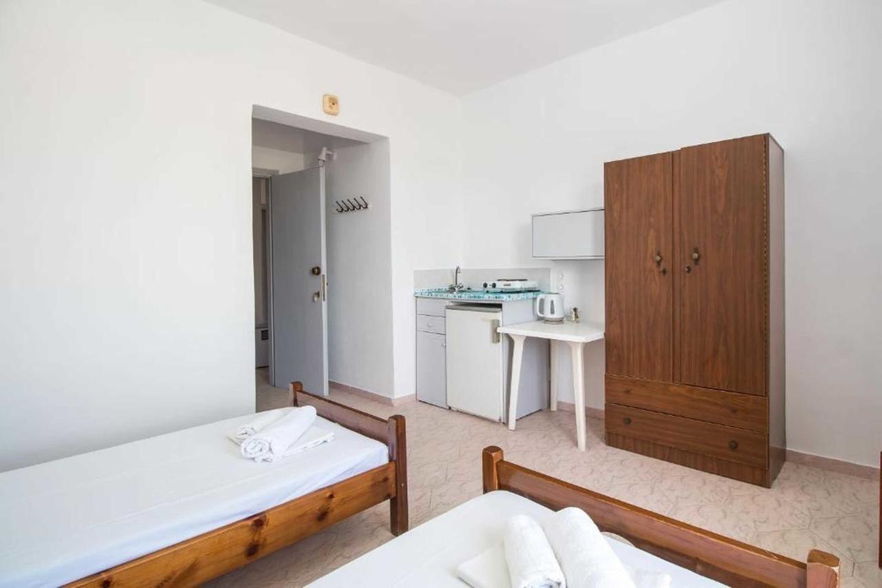 Nikos Bnb Faliraki Eksteriør billede